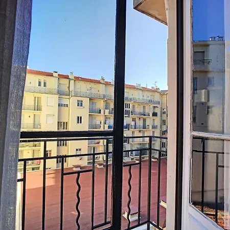 Nestor&jeeves - Cote D'azur Design - Central - By Sea - Top Floor Apartment Nice